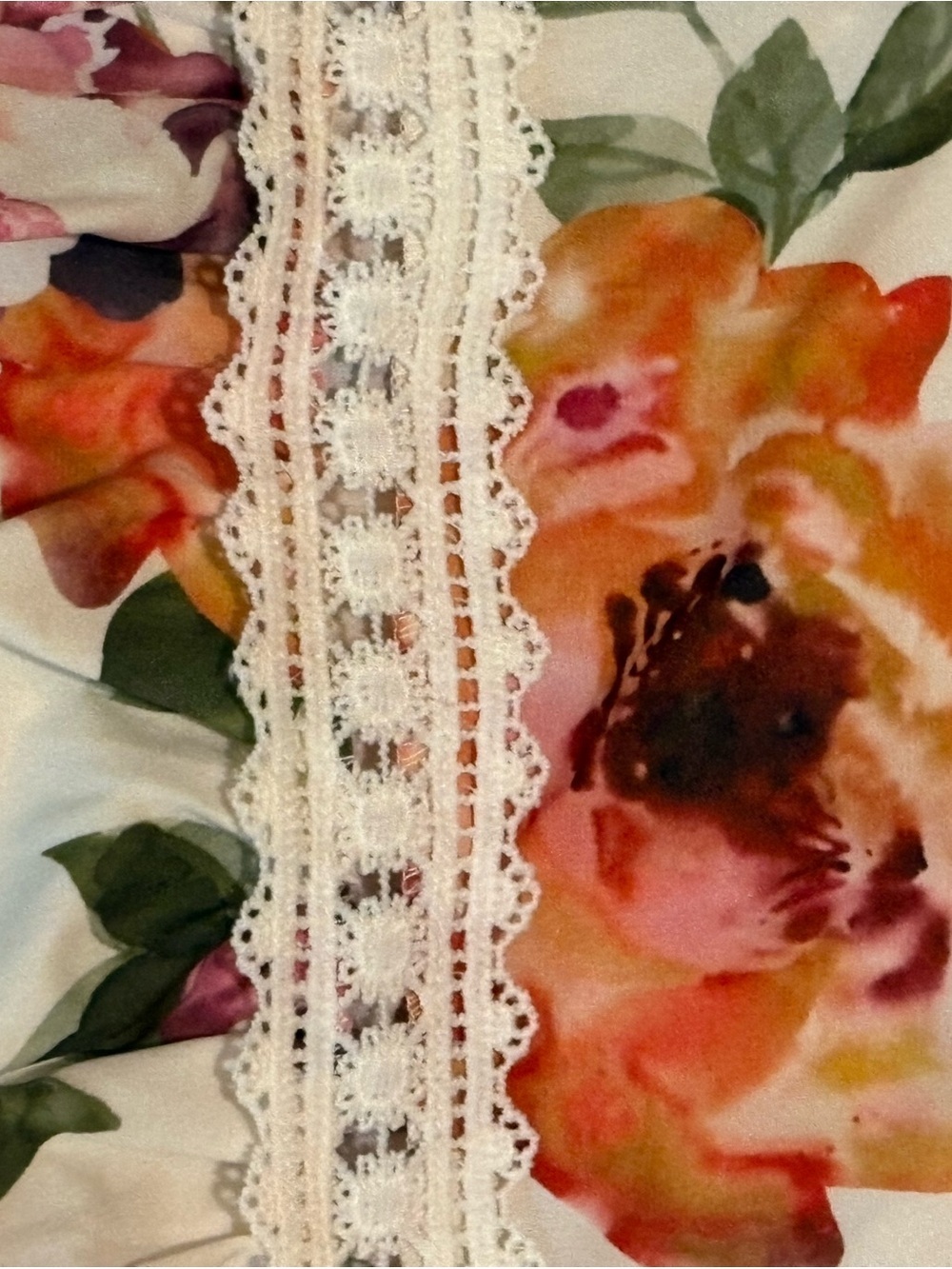 BloomChic -Ivory Lantern Sleeve Dress - Size 14/16 - Picture 4 of 9